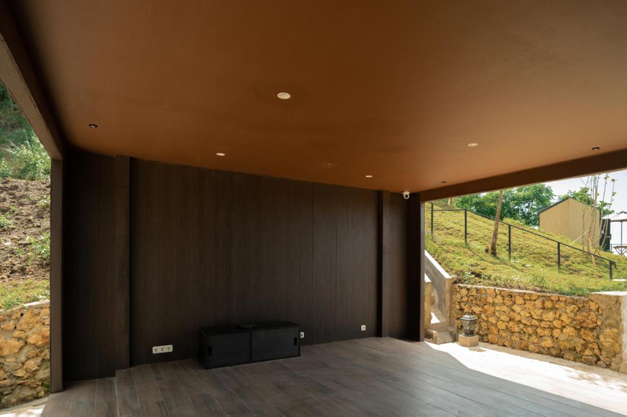 Bobocabin Umarato, Sumba Waikabubak Buitenkant foto
