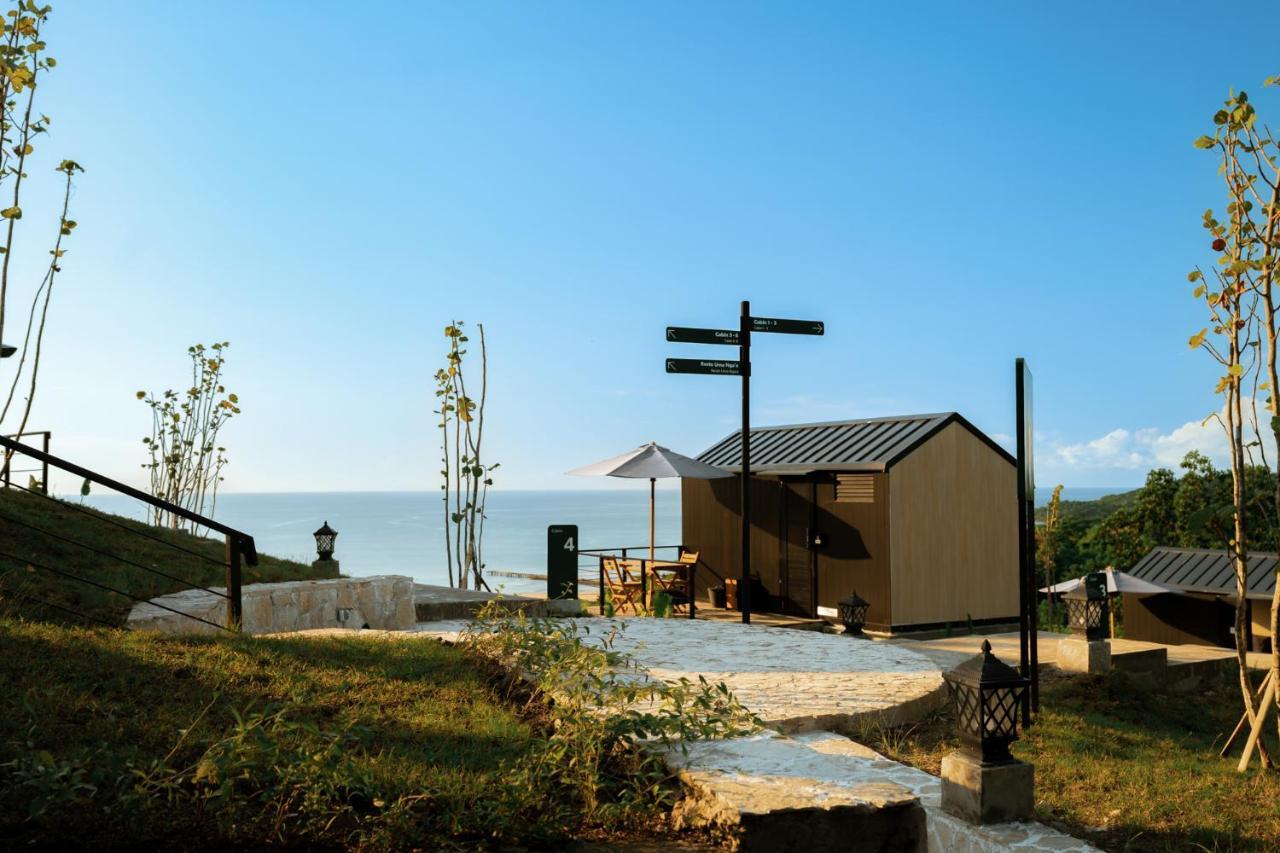 Bobocabin Umarato, Sumba Waikabubak Buitenkant foto